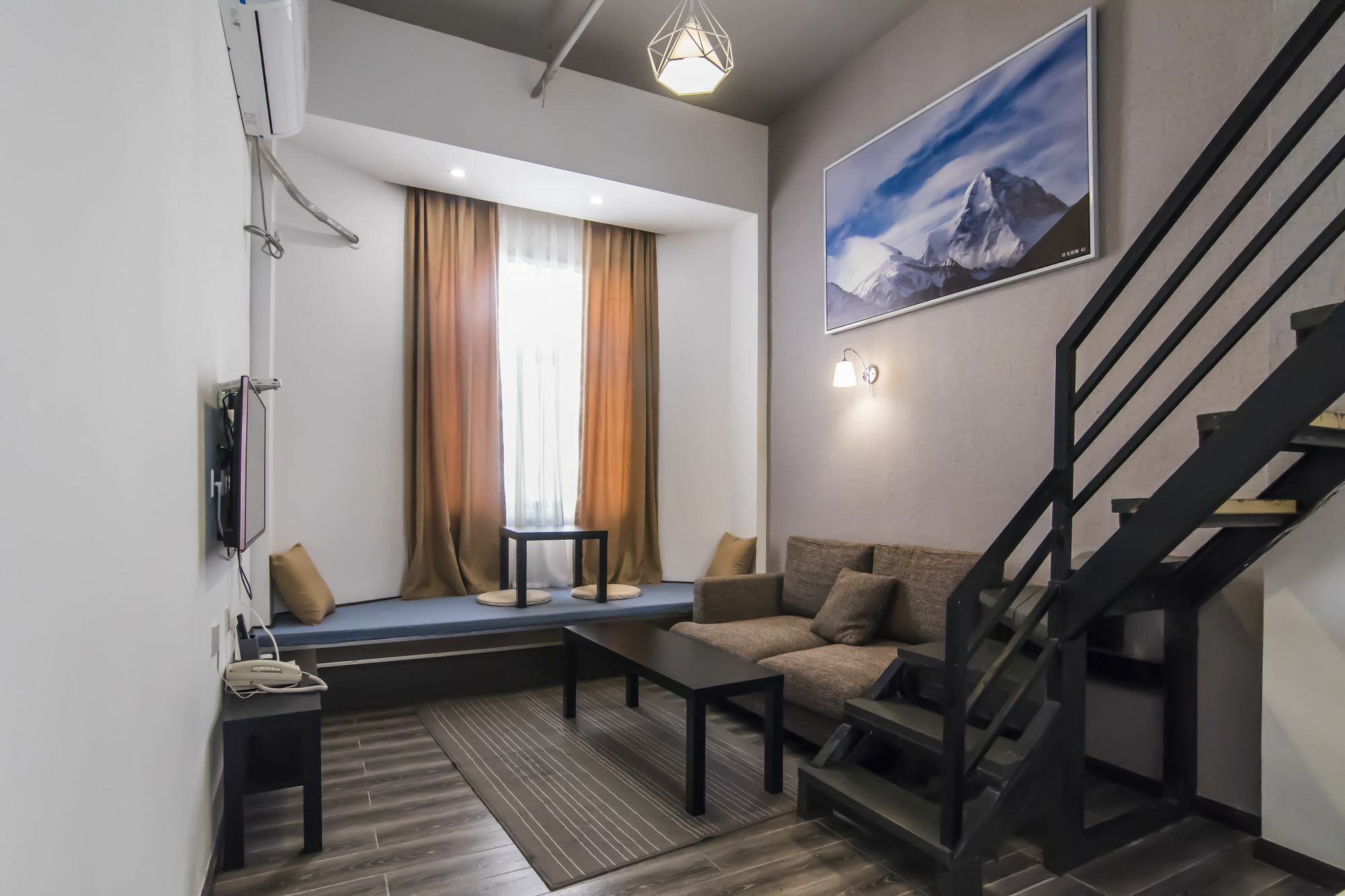 Masherbrum Outdoor Travelling Hostel Chengdu Exterior photo