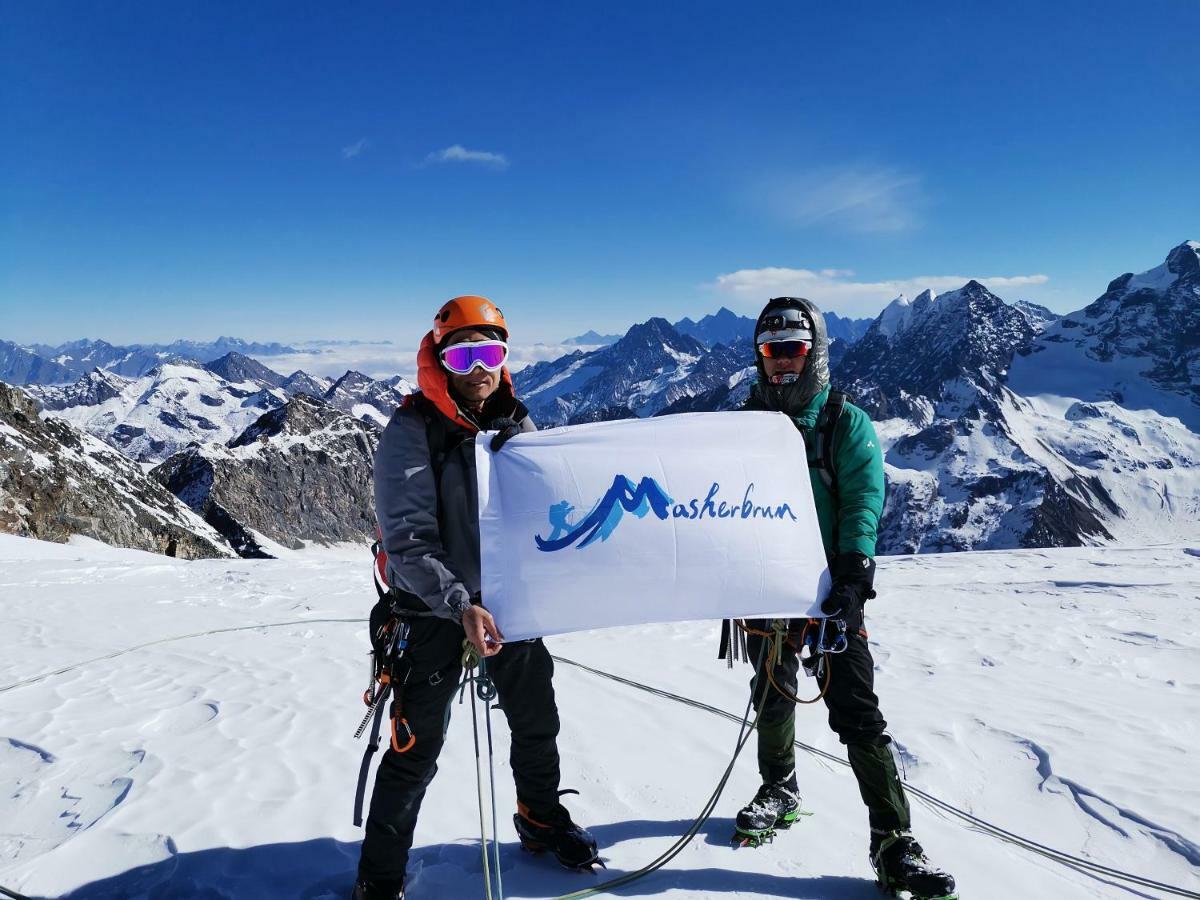 Masherbrum Outdoor Travelling Hostel Chengdu Exterior photo