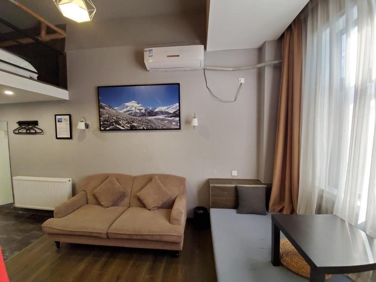 Masherbrum Outdoor Travelling Hostel Chengdu Exterior photo